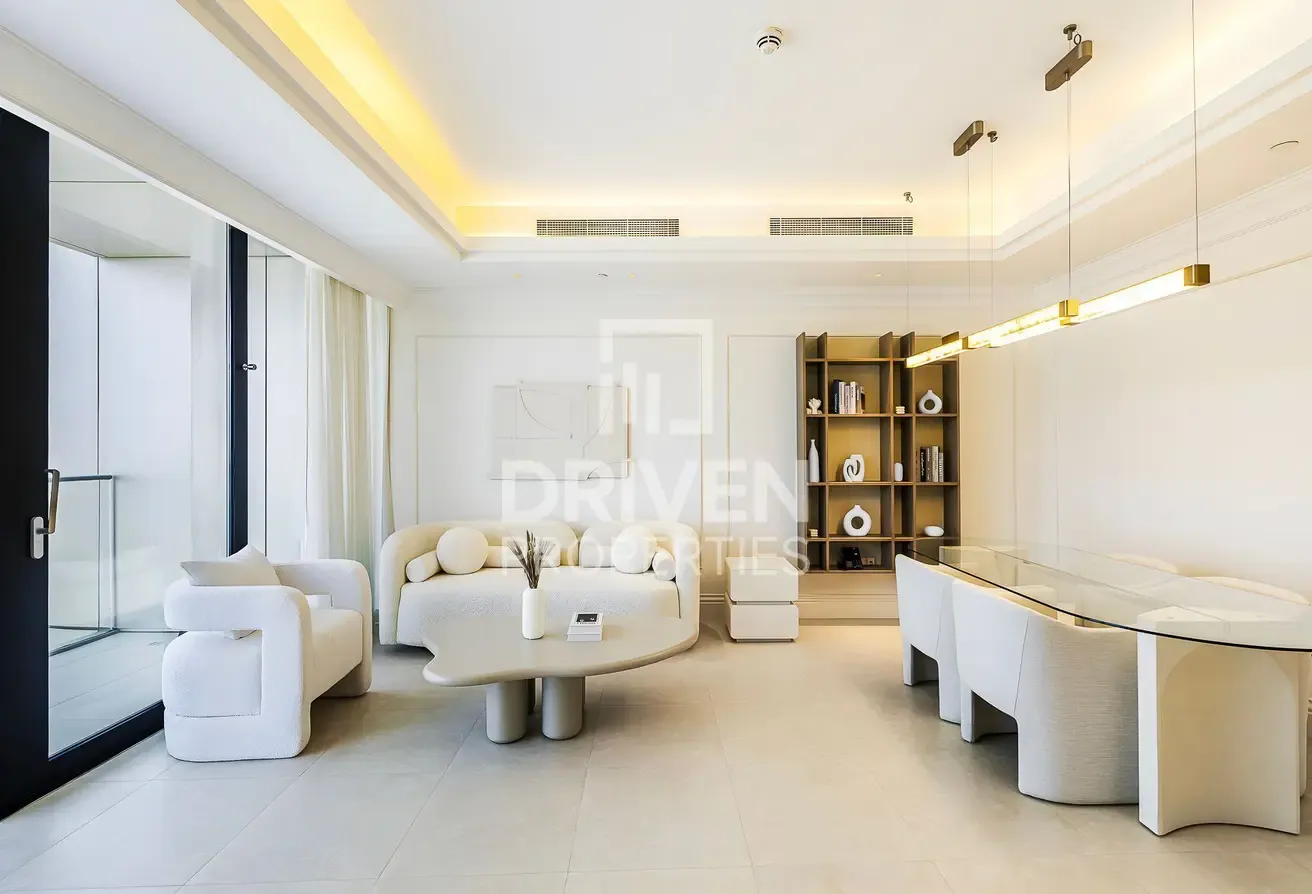 Upgraded | High Floor | Prime Downtown