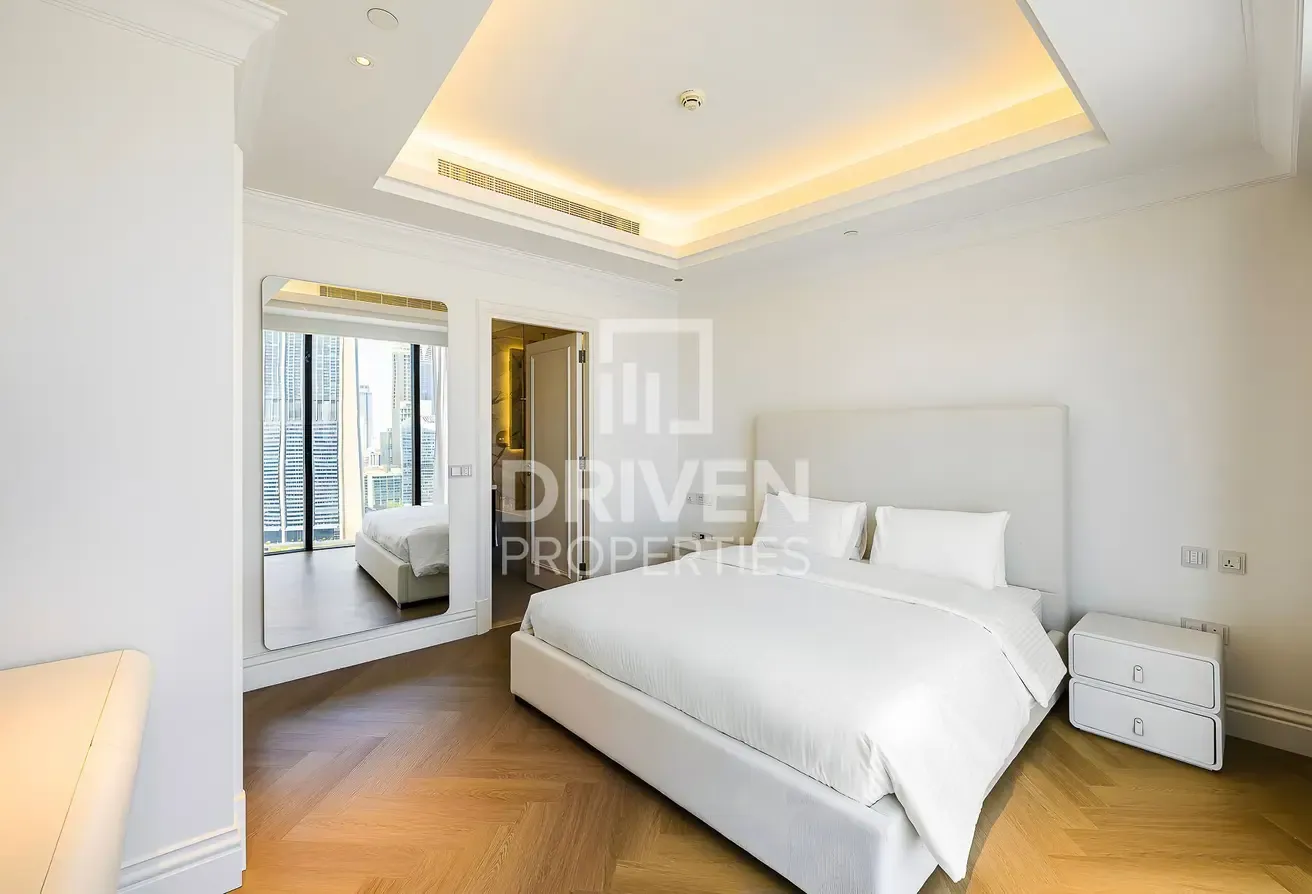 Upgraded | High Floor | Prime Downtown