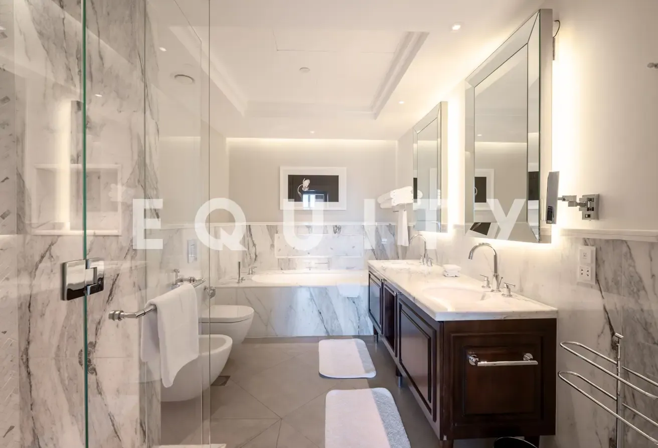Burj Khalifa View | Large Layout | Luxury Unit