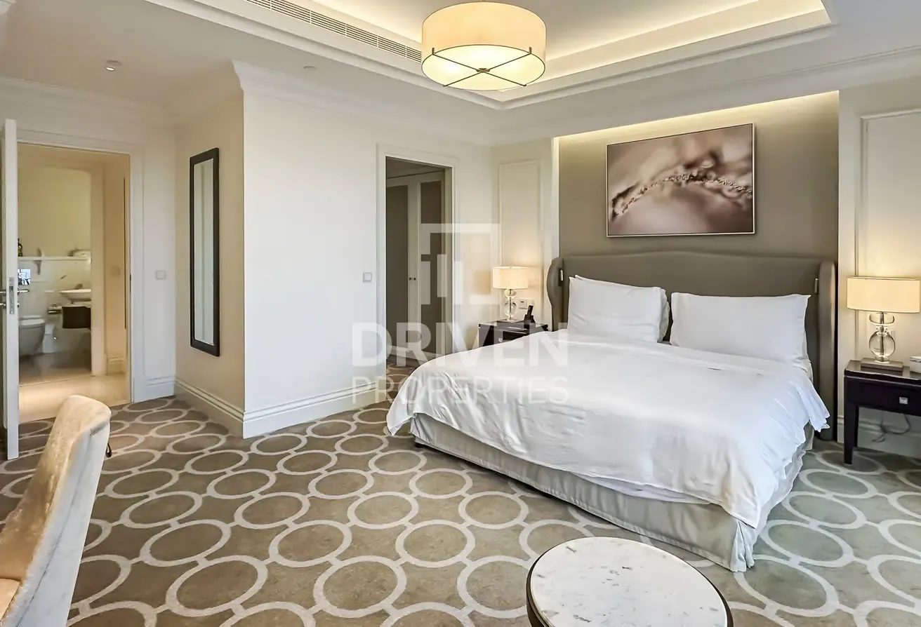 Full Burj View | Largest Layout | Hotel Amenities