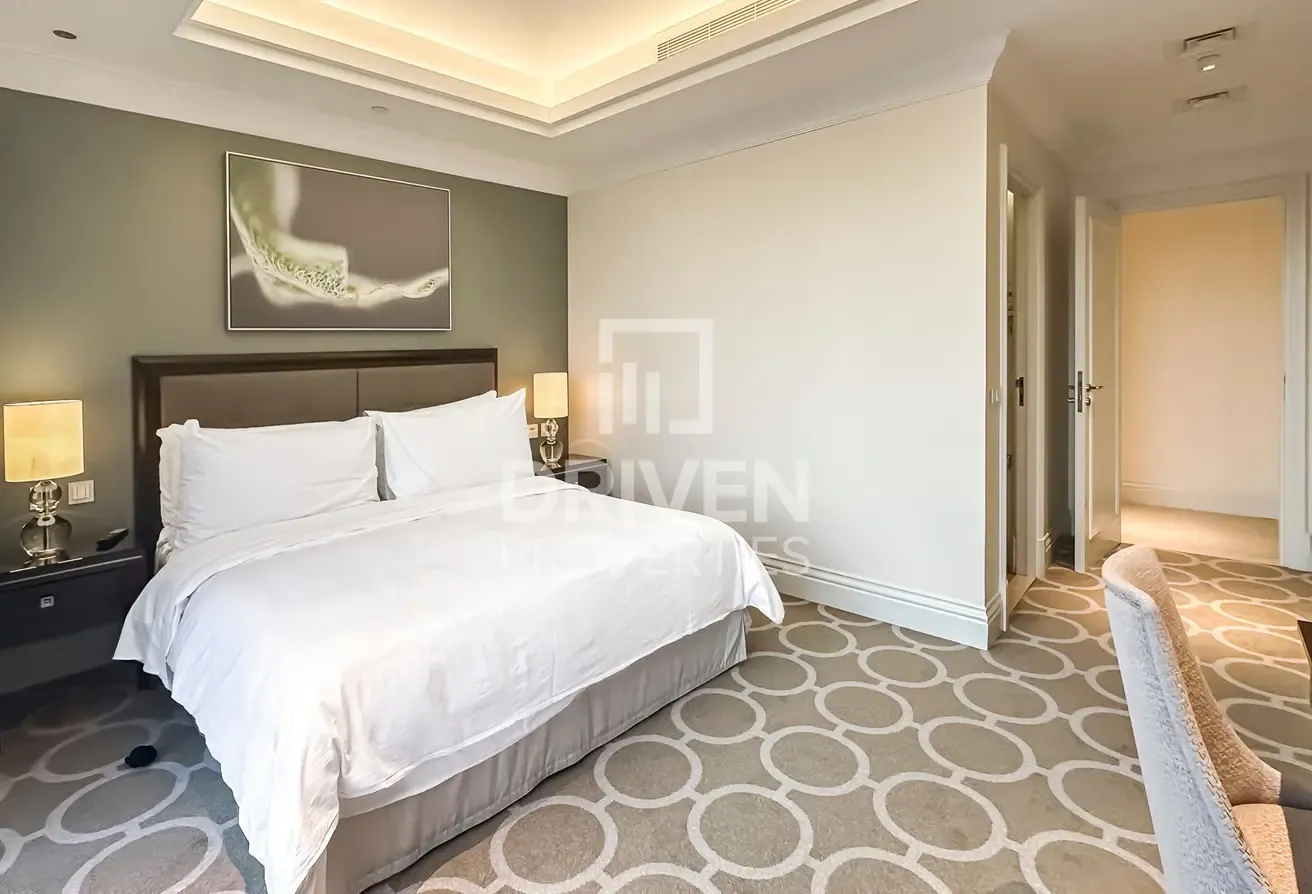 Full Burj View | Largest Layout | Hotel Amenities