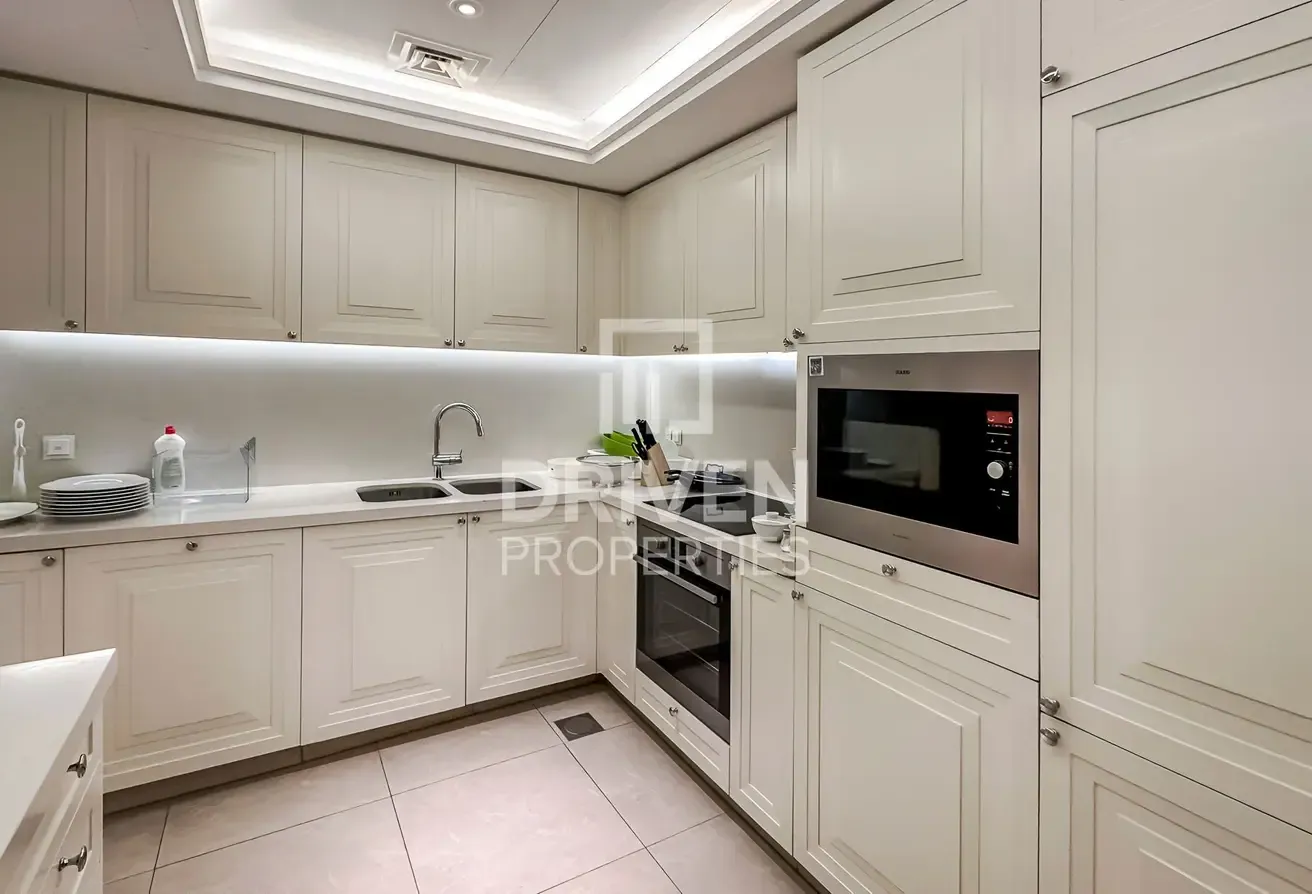 Full Burj View | Largest Layout | Hotel Amenities