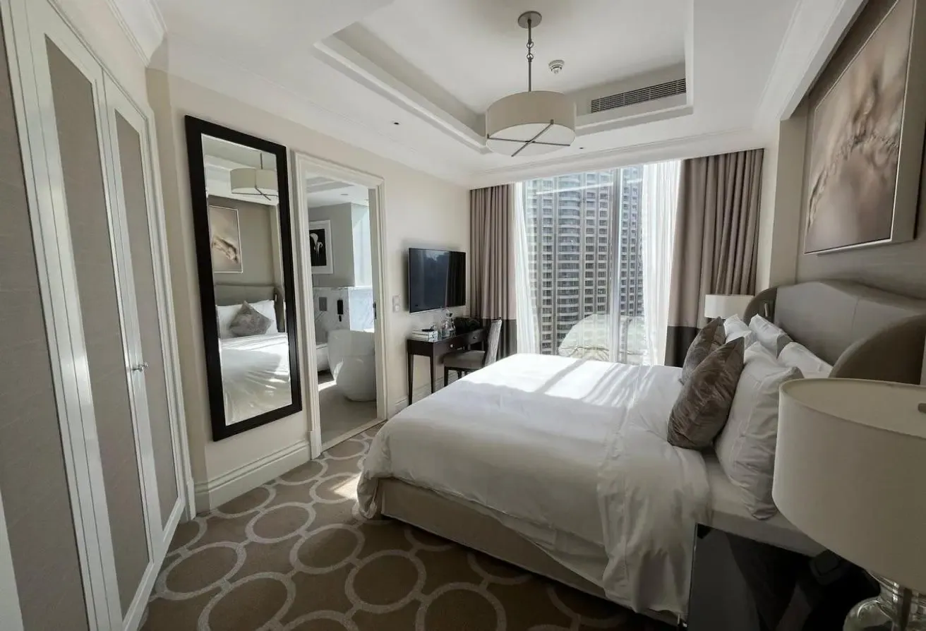 Own The Iconic - The Ultimate Burj Khalifa View