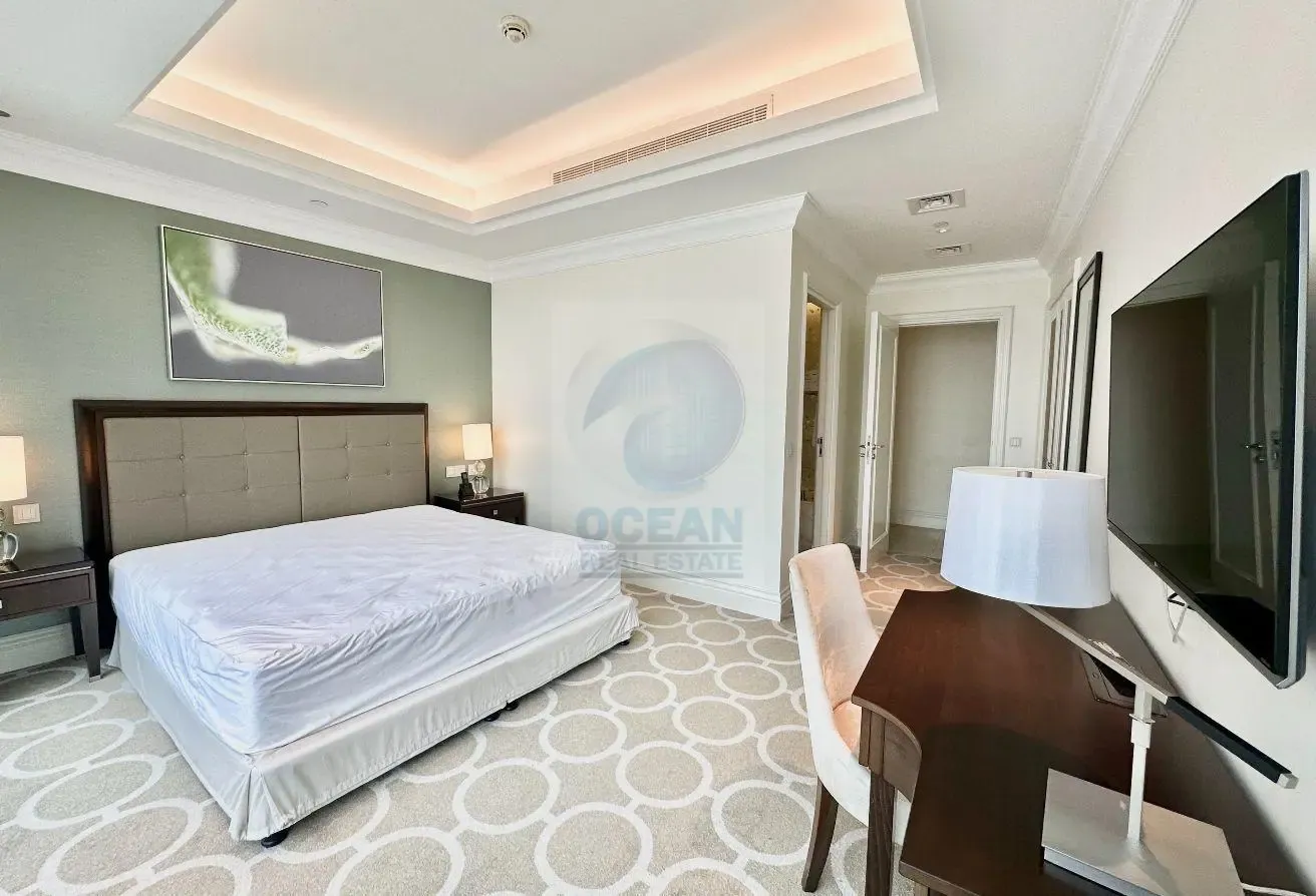 Luxury Living | 2BR Serviced Apartment | Burj View