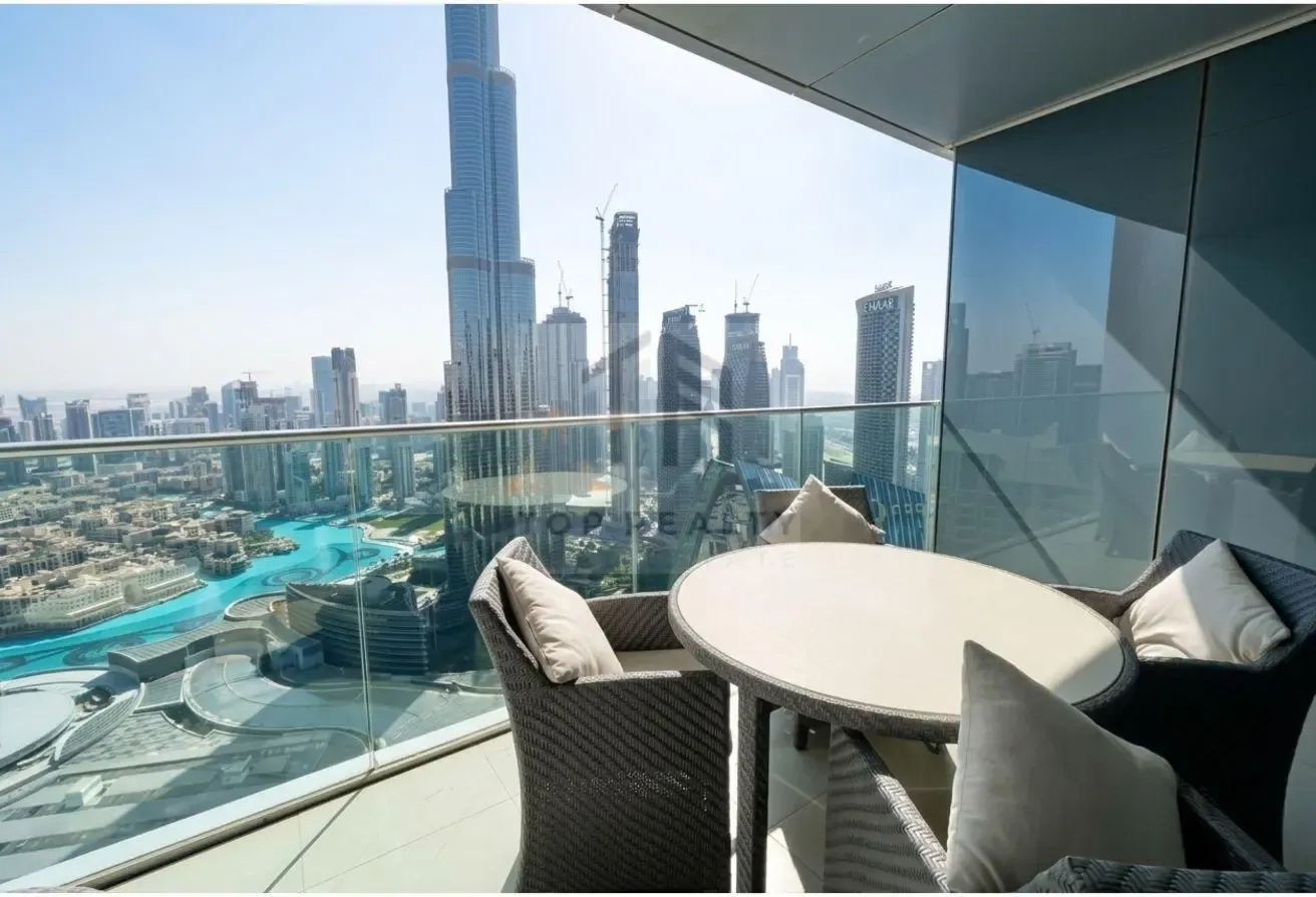 Luxury 2BR | Burj Khalifa View | Fully Furnished
