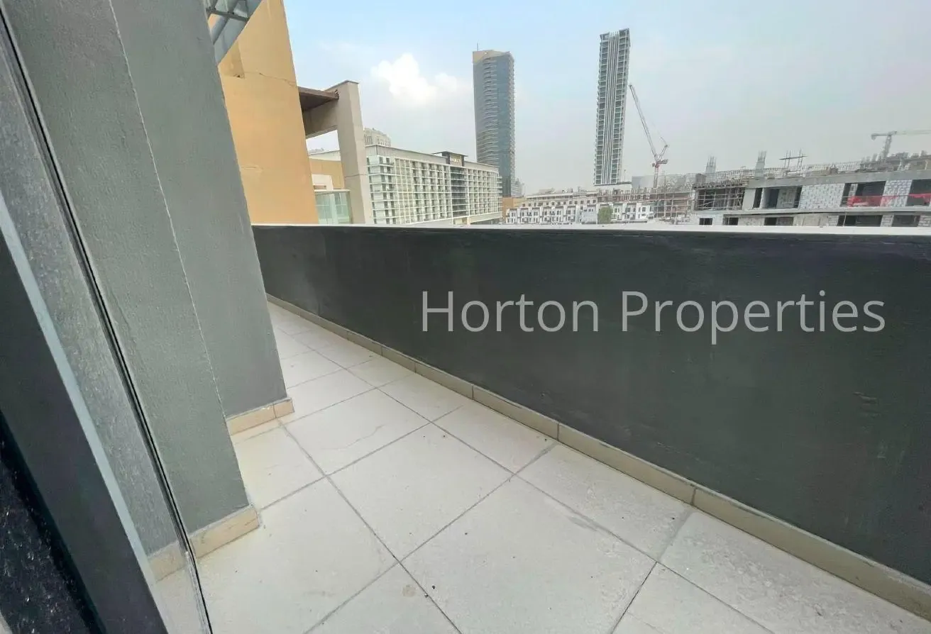 SPACIOUS 1BR I UNFURNISHED I PRIME LOCATION