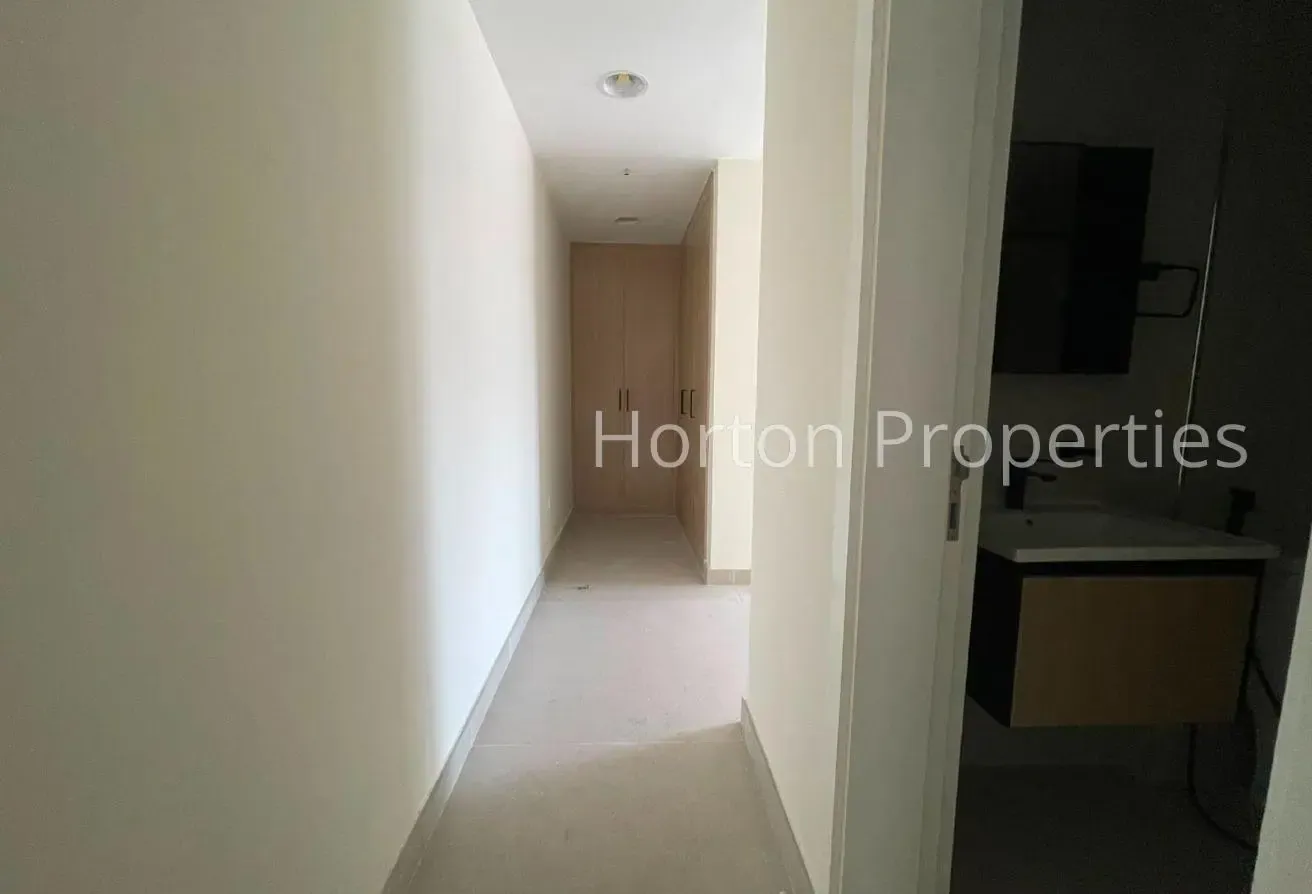 COMMUNITY VIEW I SPACIOUS 2BR I UNFURNISHED