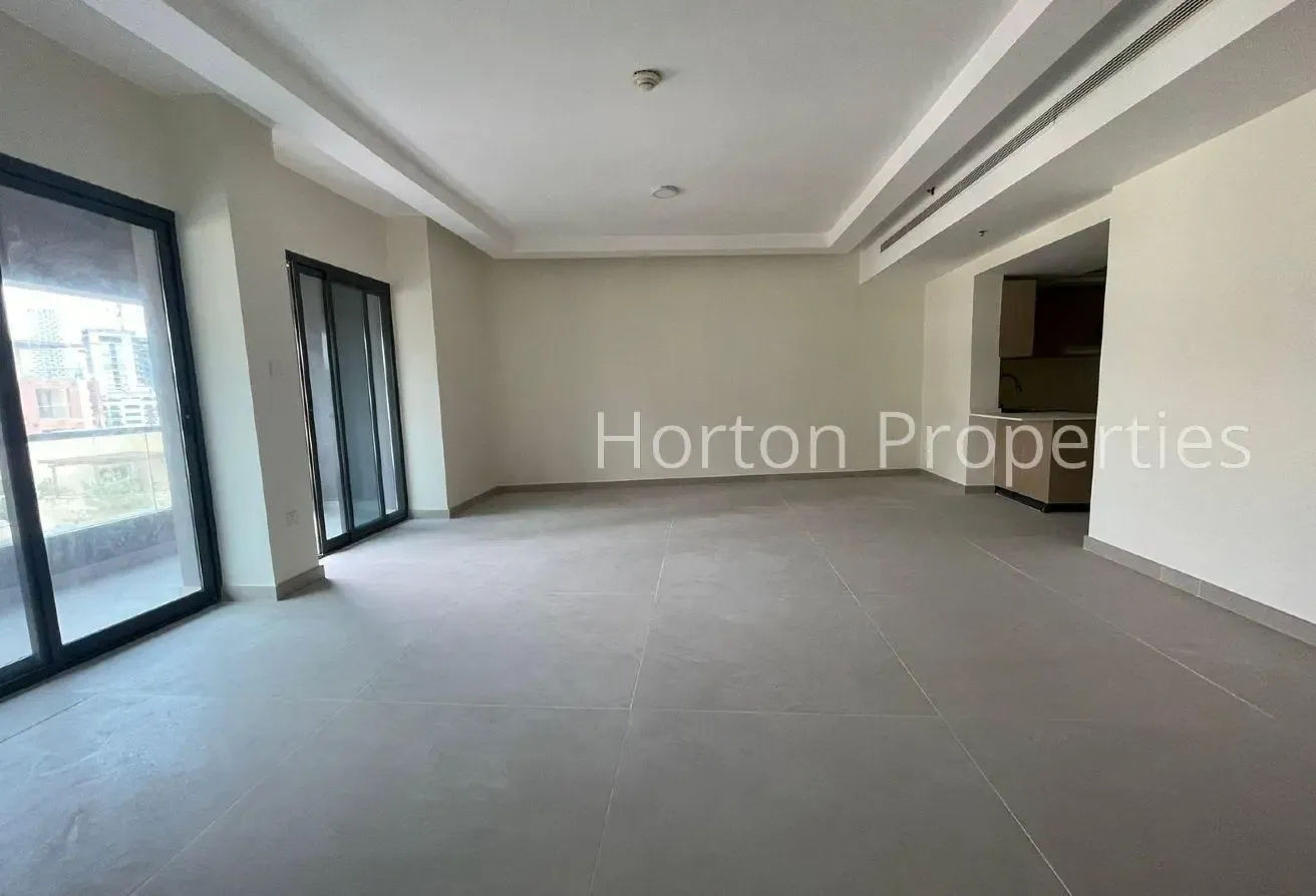 SPACIOUS LAYOUT I WITH STORAGE I UNFURNISHED