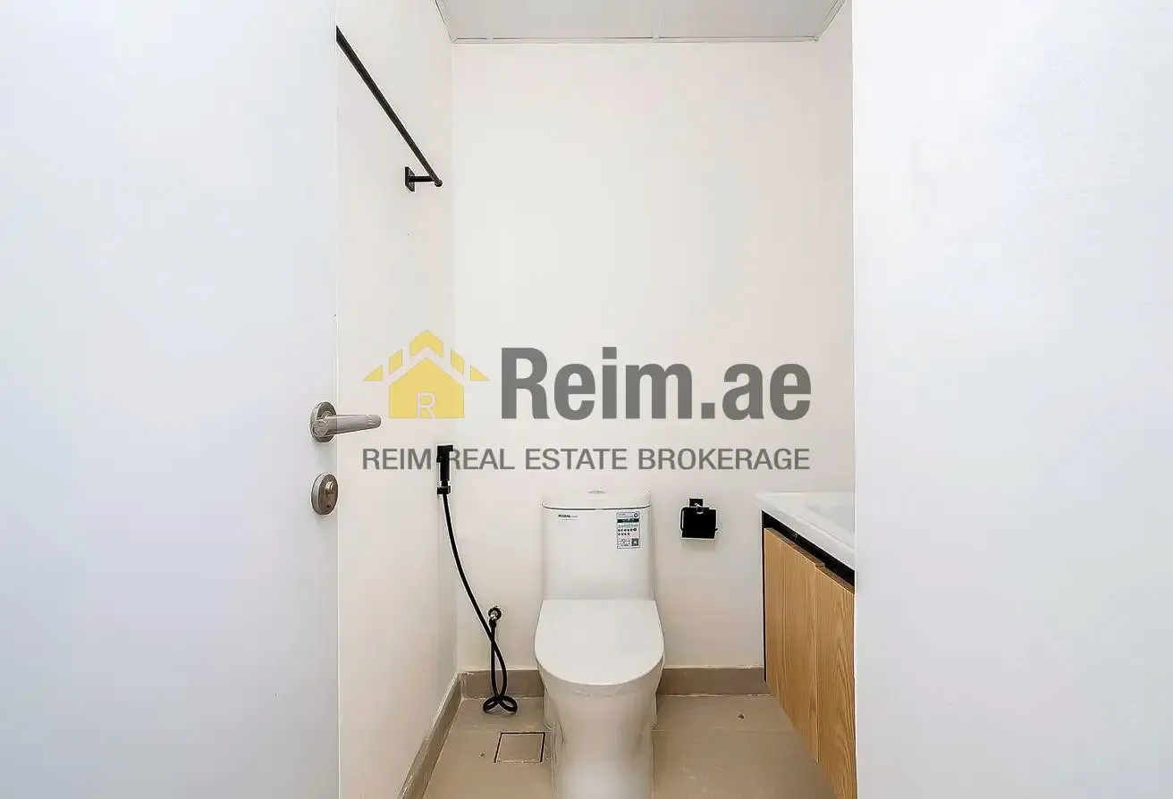Spacious 2BD | Multiple Cheques | Great Amenities