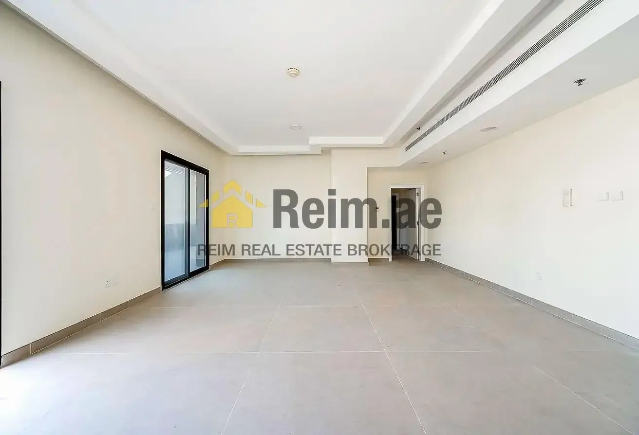 Spacious 2BD | Multiple Cheques | Great Amenities