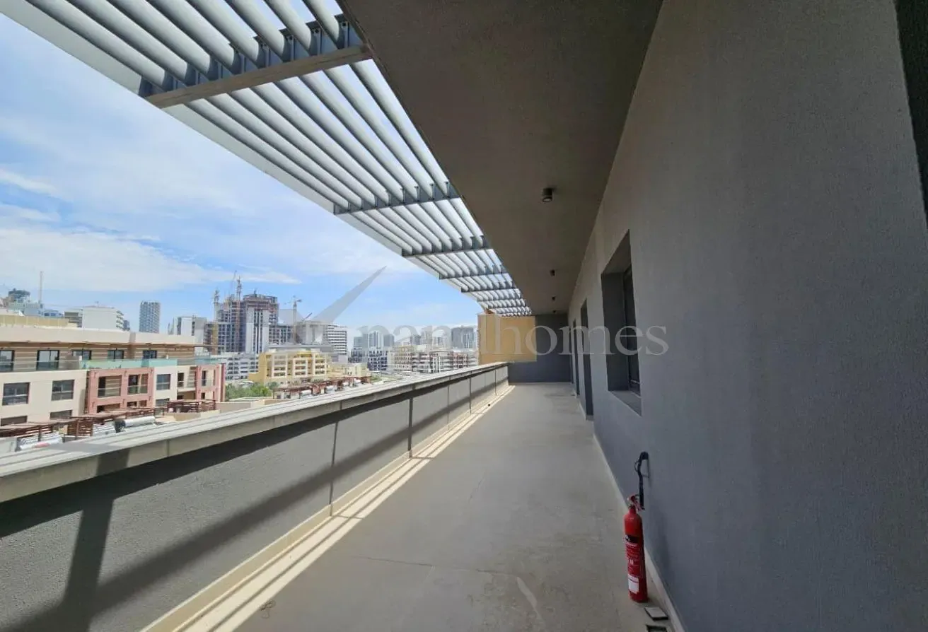 Large Living 2BHK | Ready to Move | Best Deal