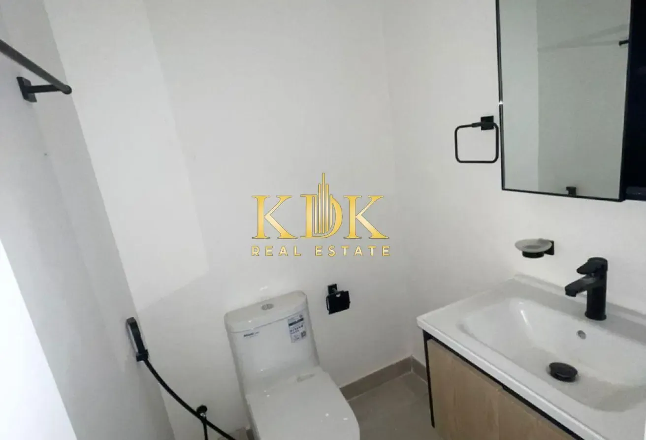 Community View|Spacious 2BR | Ready to Move