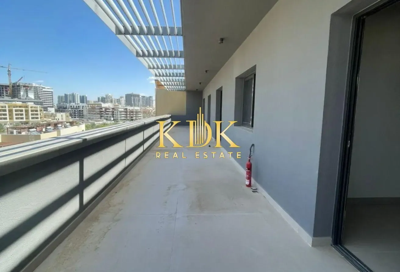 Community View|Spacious 2BR | Ready to Move