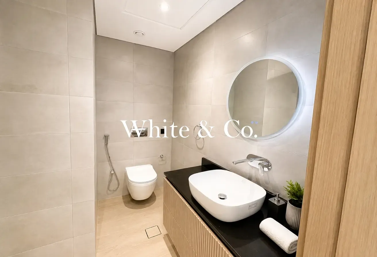 Stunning 2 Bedroom | Modern | Vacant Now