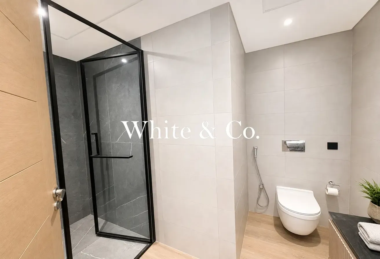 Stunning 2 Bedroom | Modern | Vacant Now