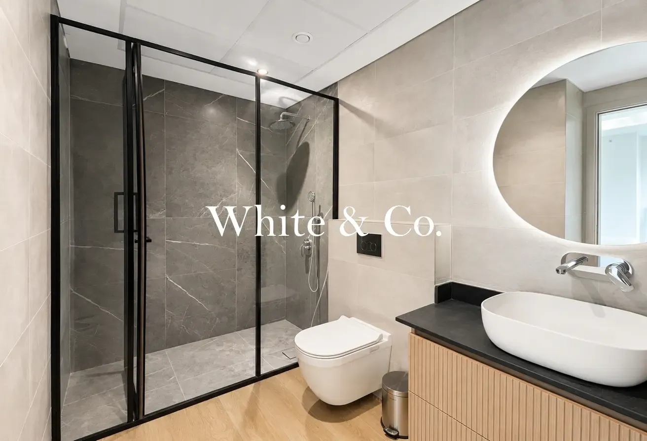Elegant 2 Bedroom | Furnished | Vacant