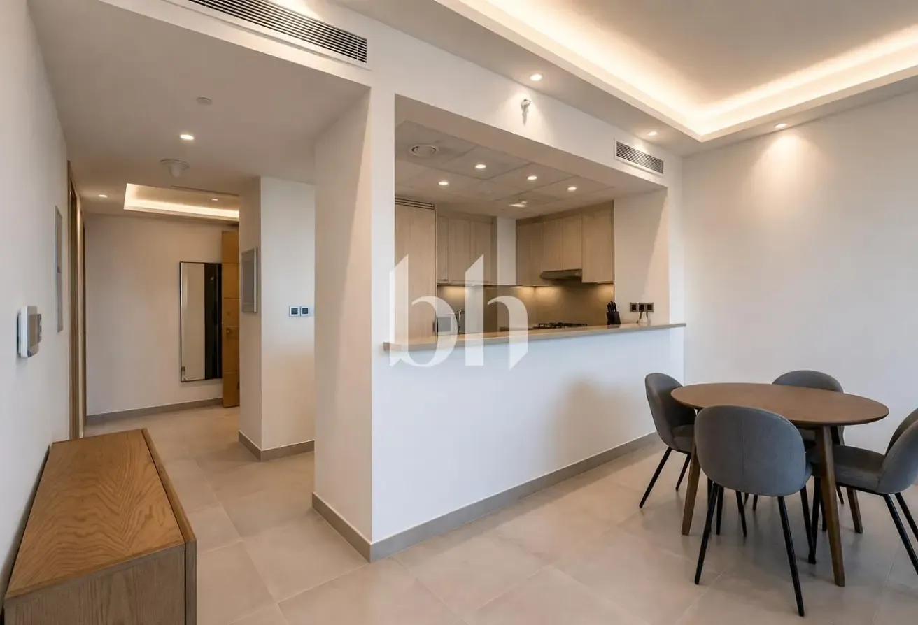 Furnished | Water View | Mid Floor