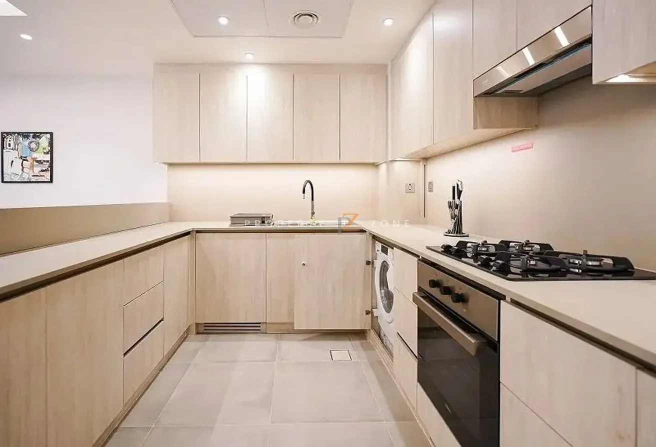 Spacious 2beds | Fully Furnished | Vacant