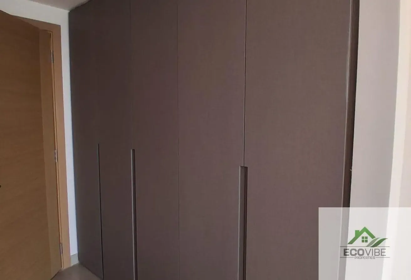 Furnished | Gas and Chiller Bills Included