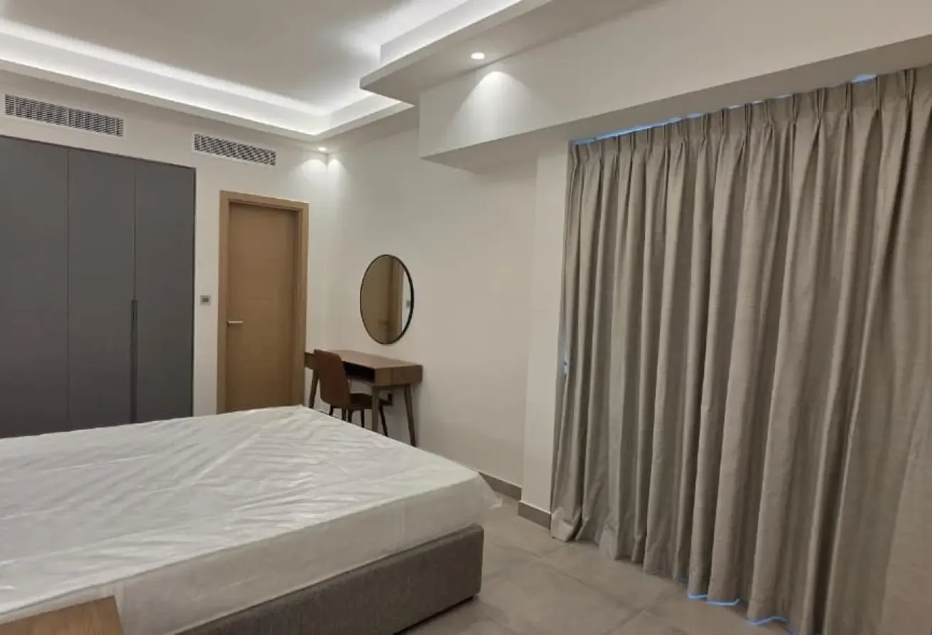 Chiller & Gas Free | Huge Layout | 12 cheques