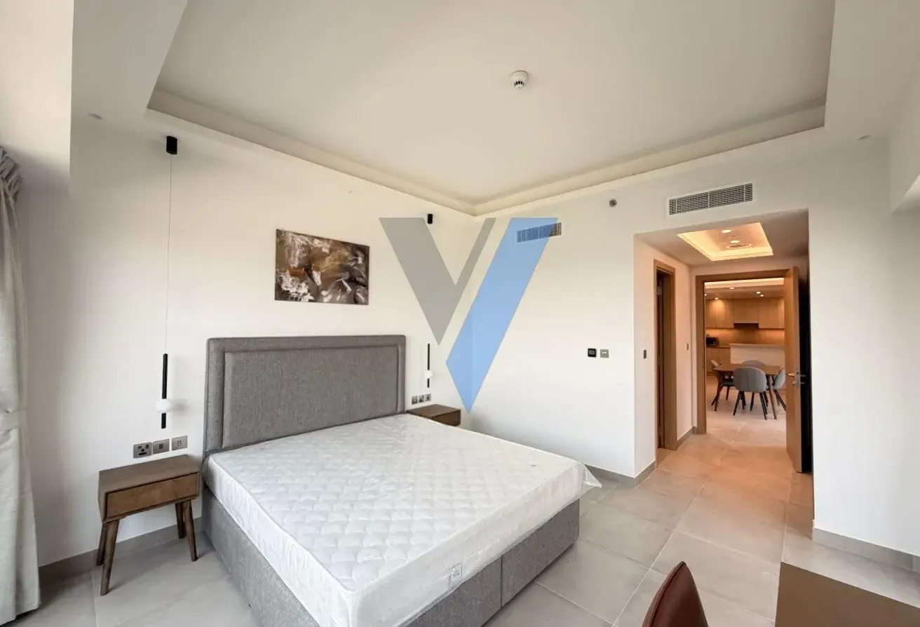 Splendid | Spacious | Fully Furnished | Lake View.