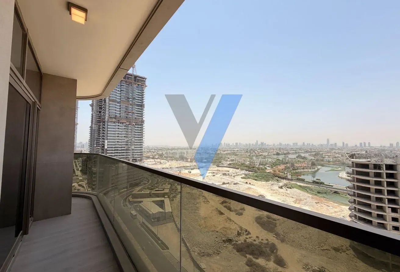 Splendid | Spacious | Fully Furnished | Lake View.