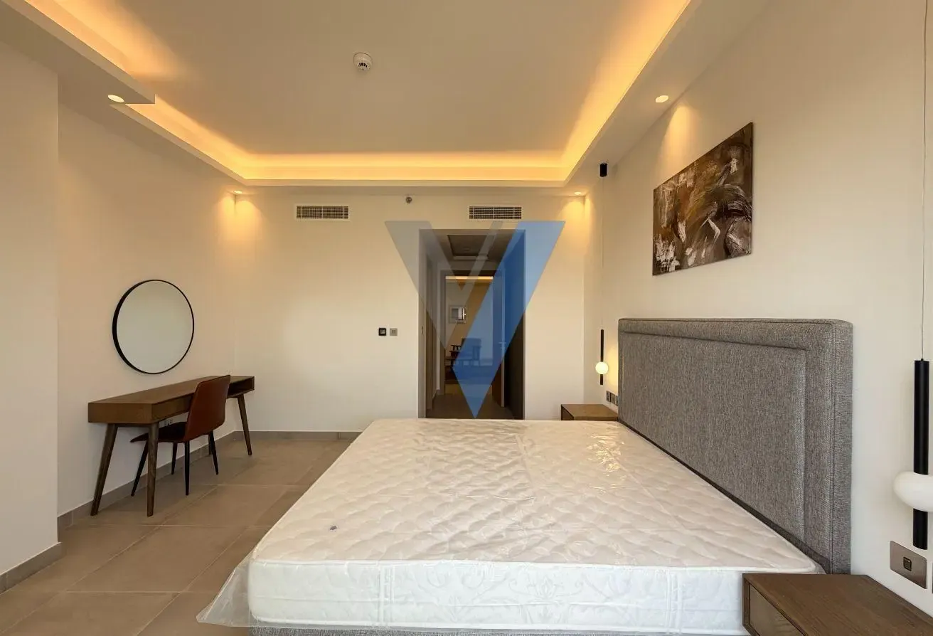 Splendid | Spacious | Fully Furnished | Lake View.