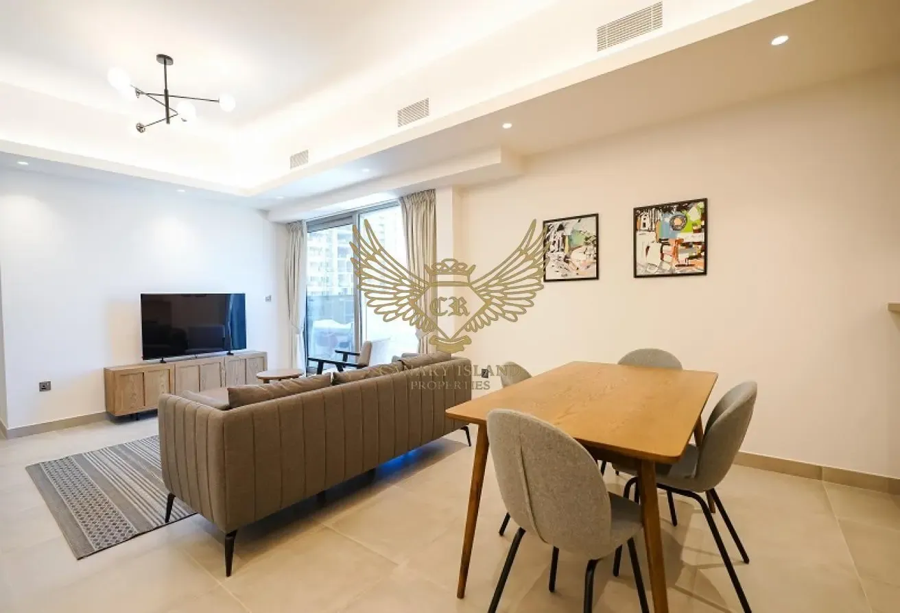 Furnished 2BR+Guests | Gas and Chiller Included