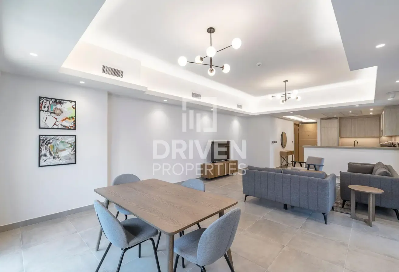 High Floor | Ready to Move in | Preferred Layout