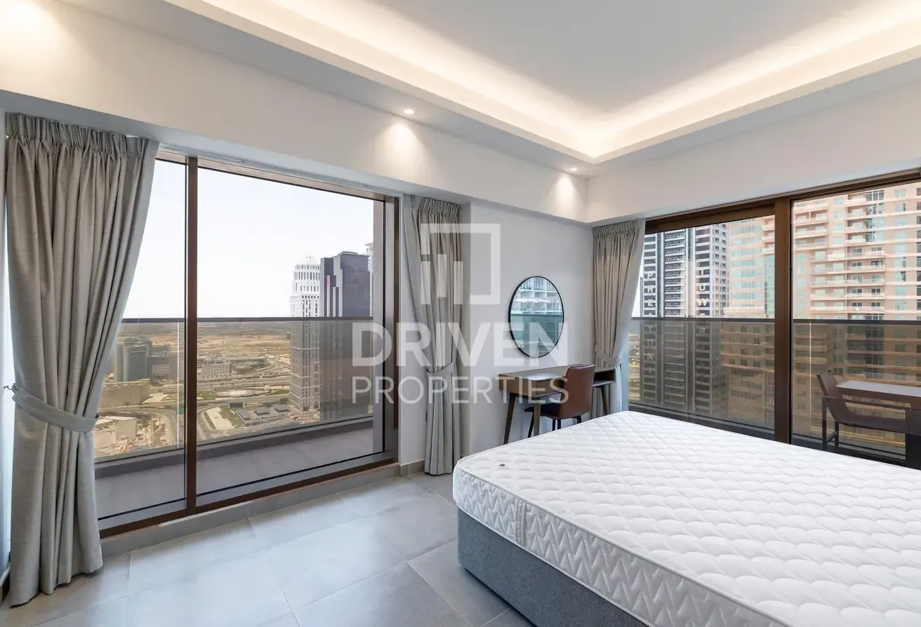High Floor | Ready to Move in | Preferred Layout