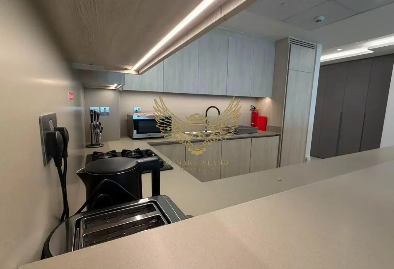 Brand New | Furnished | Vacant | Best Location