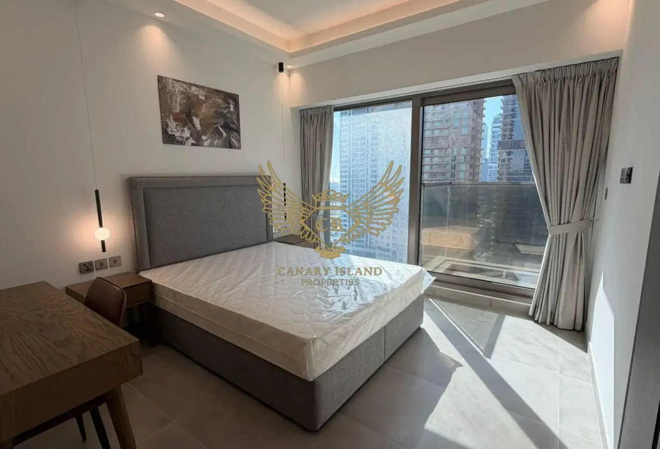 Brand New | Furnished | Vacant | Best Location