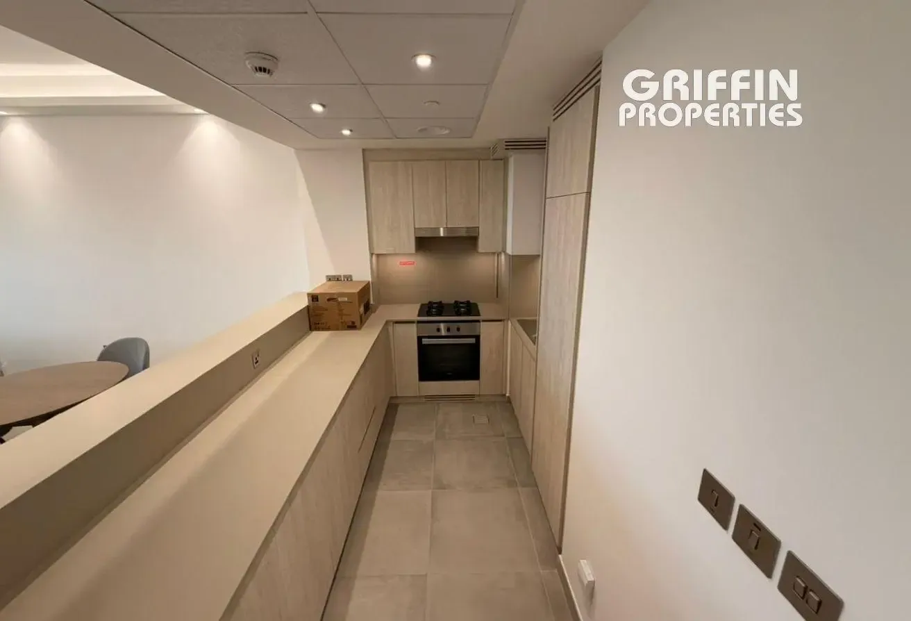 Brand New 2bed | Chiller Free | Multi options