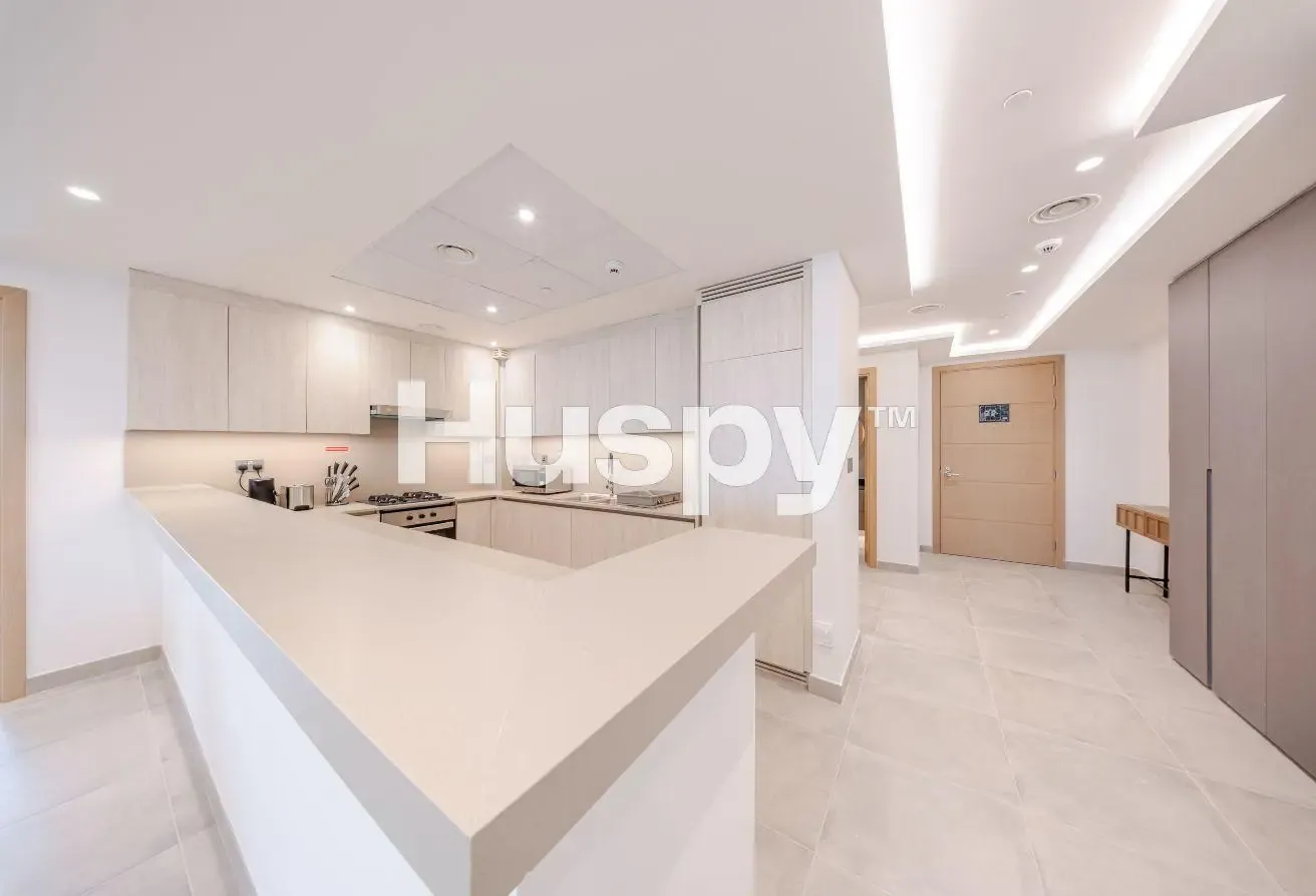 Jumeirah Islands View | Chiller Free | Rare Layout