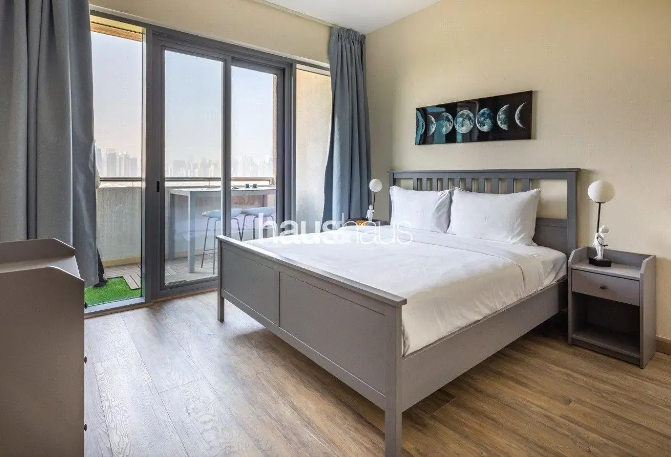 Fully Upgraded | Fully Furnished | 12 Cheques