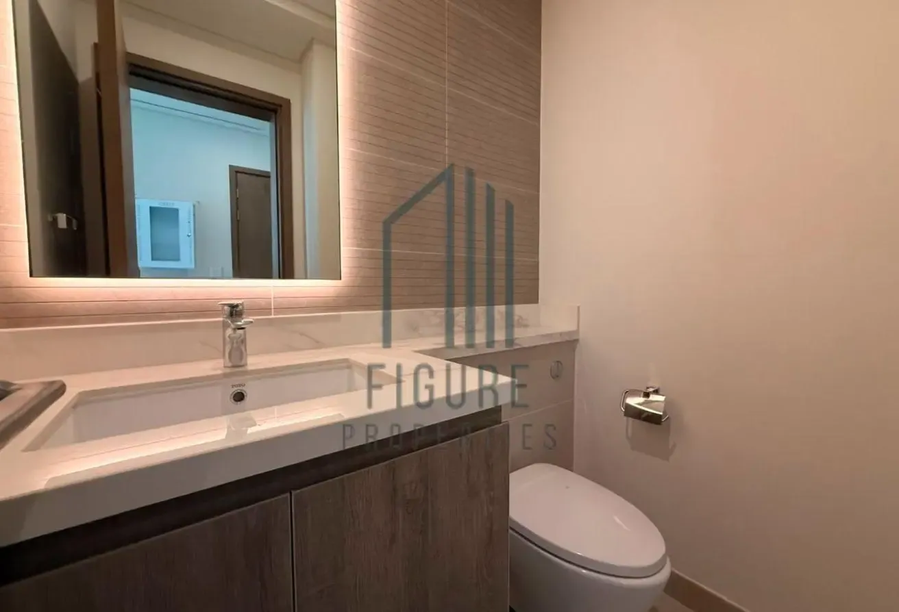 Stylish 1-BR with Balcony | Vacant | Best Price
