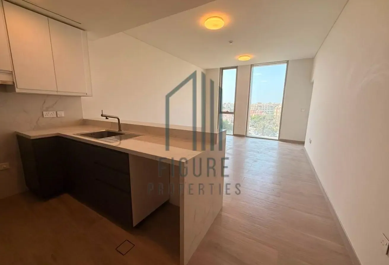 Stylish 1-BR with Balcony | Vacant | Best Price
