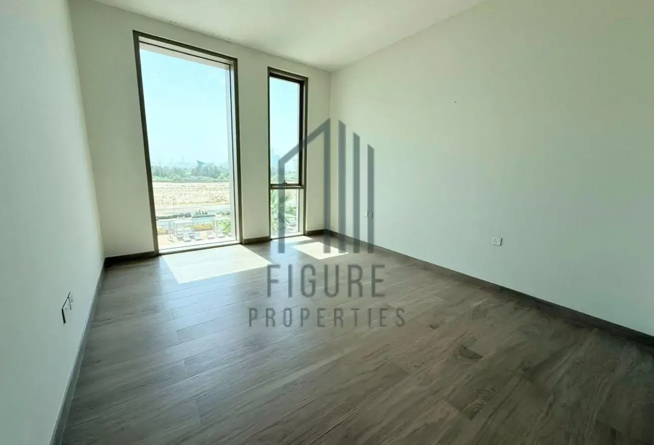 Stylish 1-BR with Balcony | Vacant | Best Price