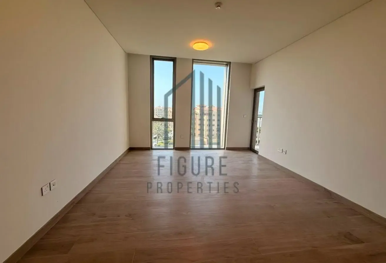 Stylish 1-BR with Balcony | Vacant | Best Price