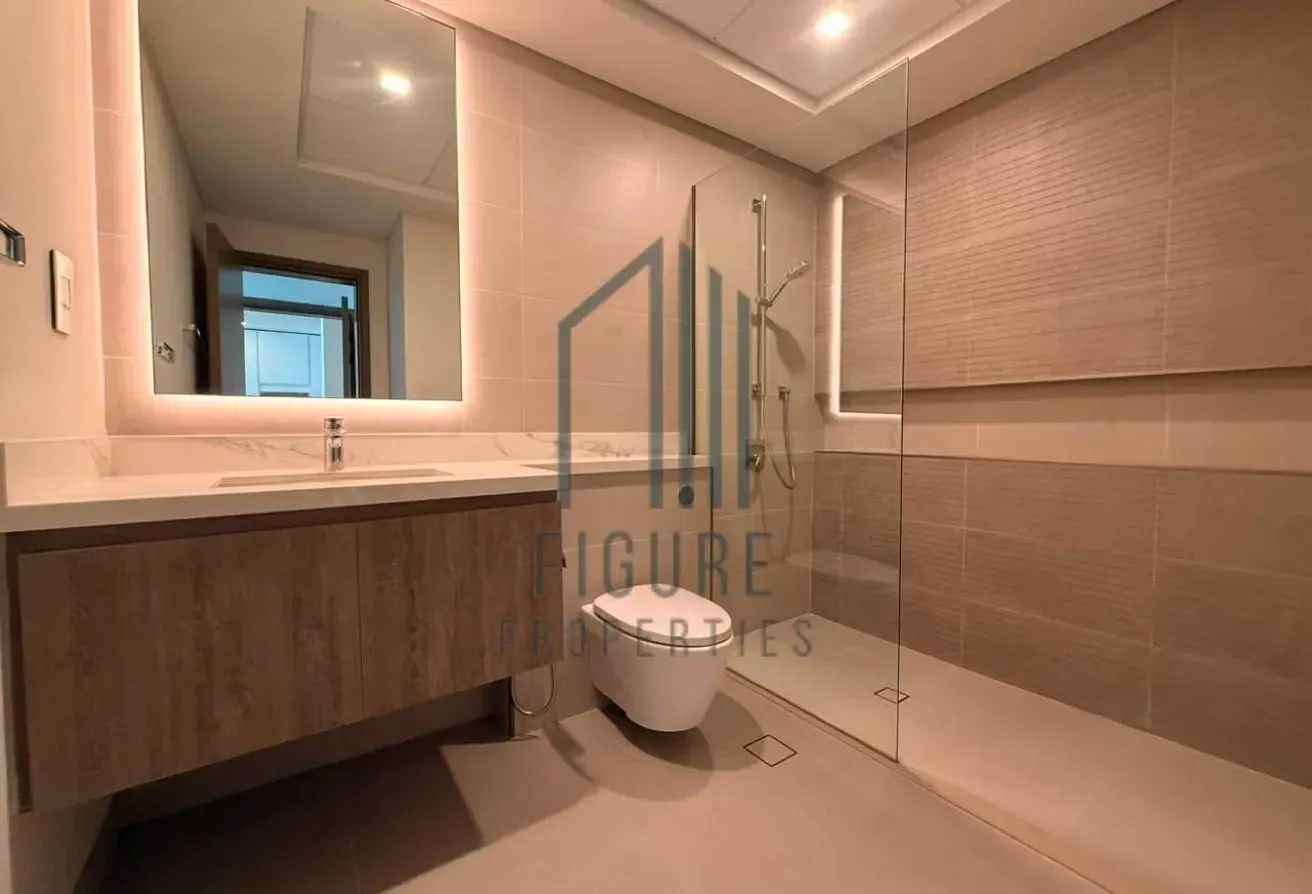 Stylish 1-BR with Balcony | Vacant | Best Price