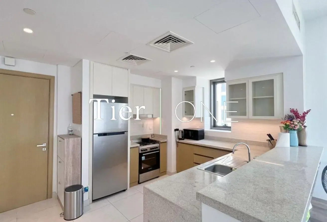 Furnished | Spacious | Vacant September