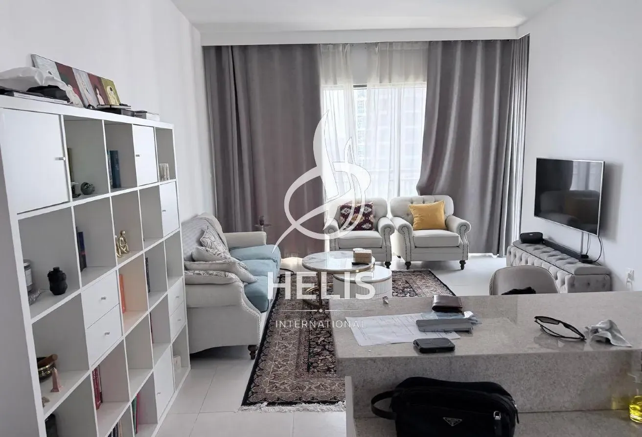 Don’t Miss Furnished 2BR | Skyline & Marina Views