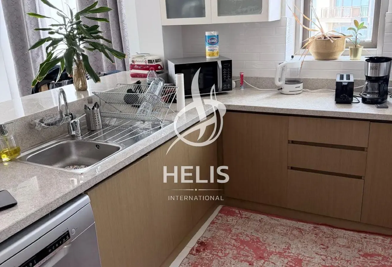 Don’t Miss Furnished 2BR | Skyline & Marina Views