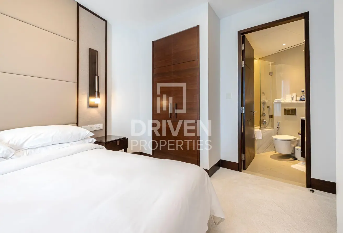 Spacious with Full Burj and Fountain Views