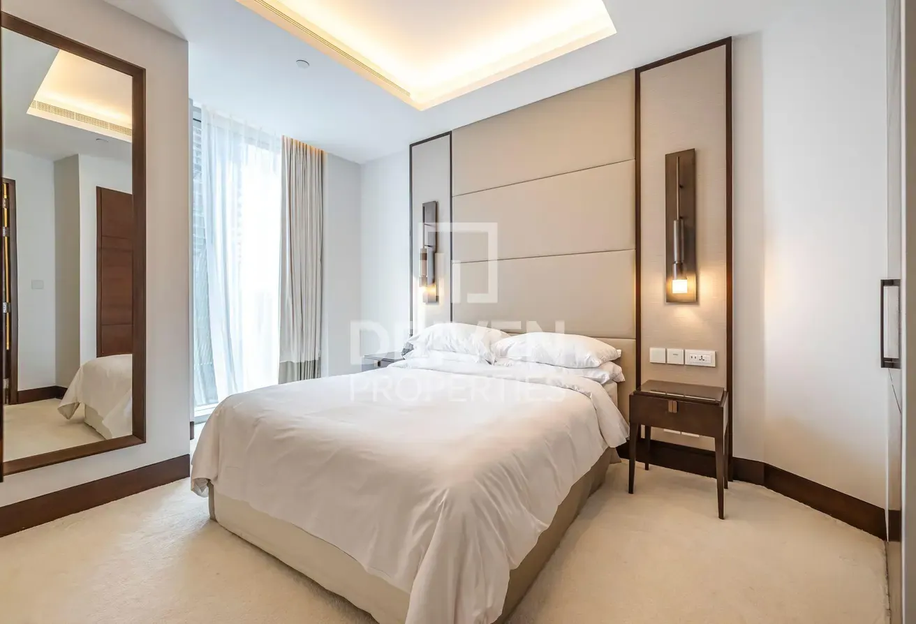 Spacious with Full Burj and Fountain Views