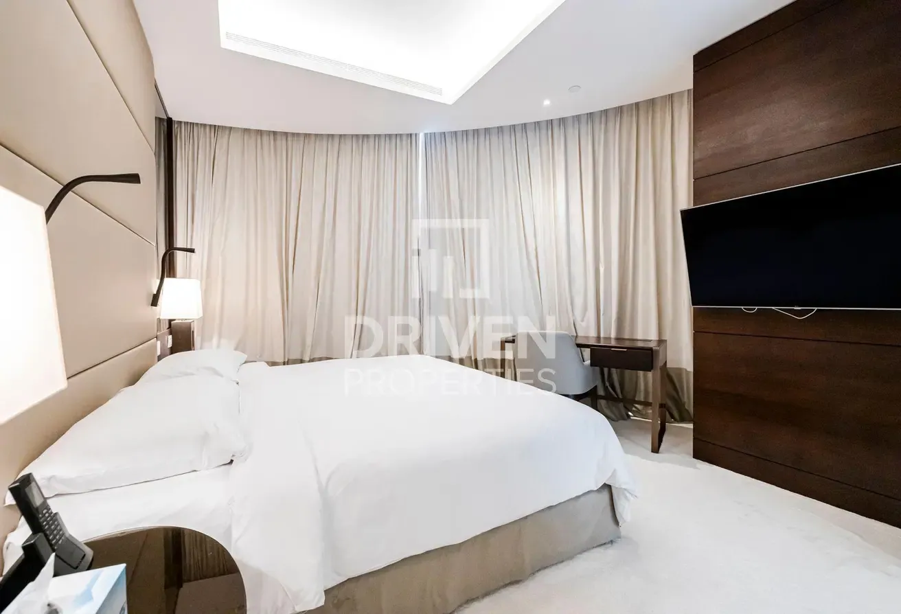 Spacious with Full Burj and Fountain Views