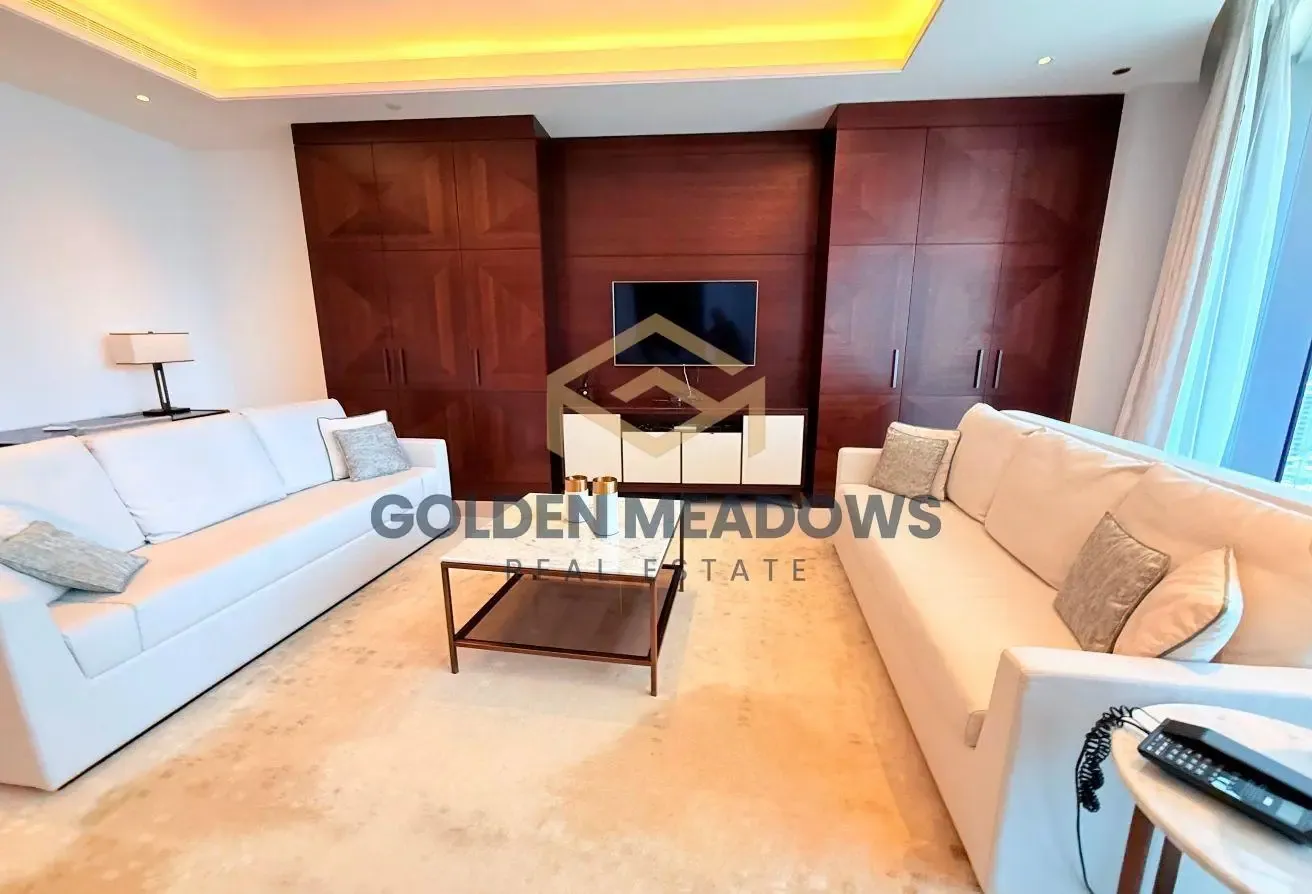 Luxury 3Bed+Maid | Burj View | Sky View