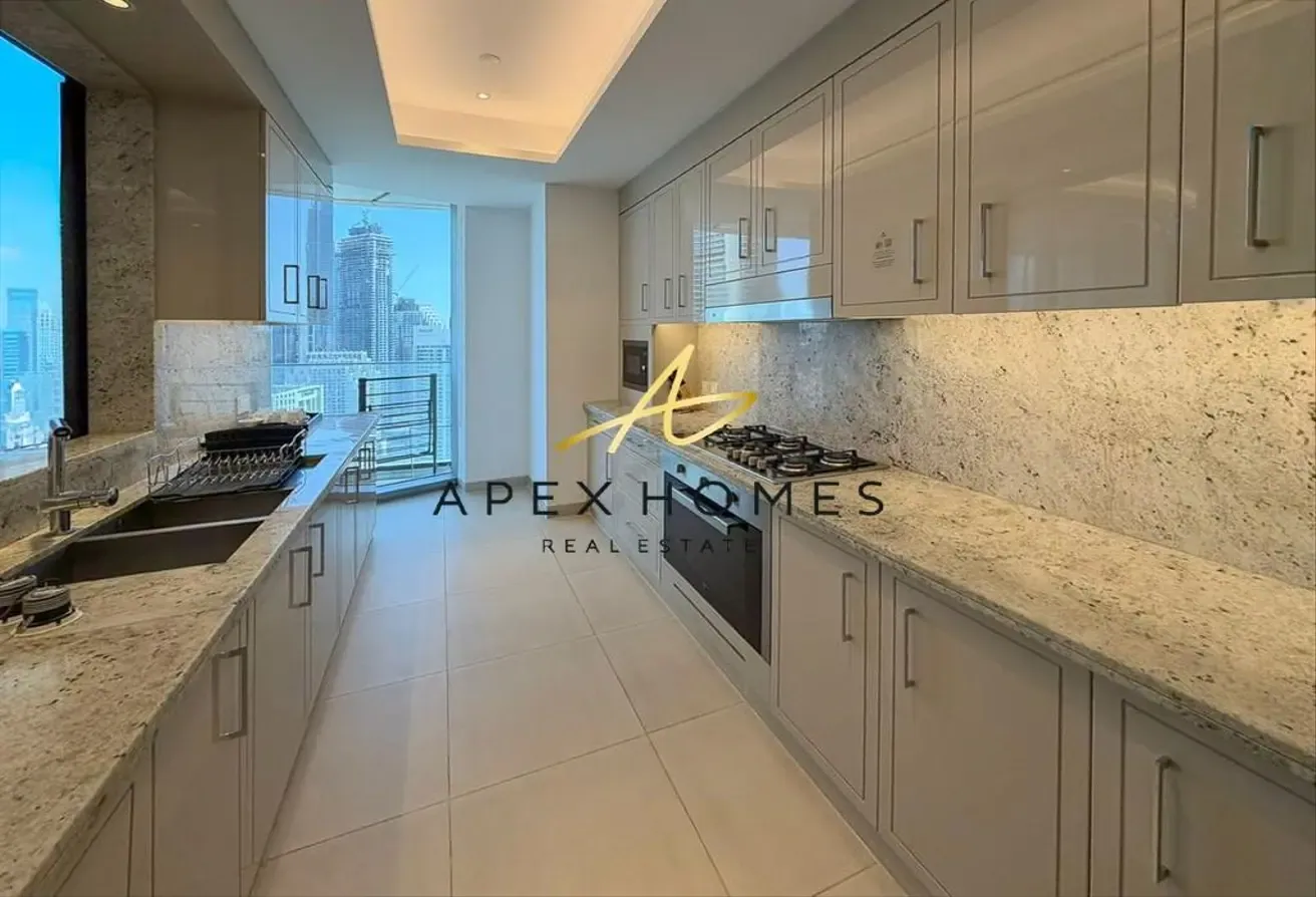 Burj View | Corner Unit | Bills & Cleaning