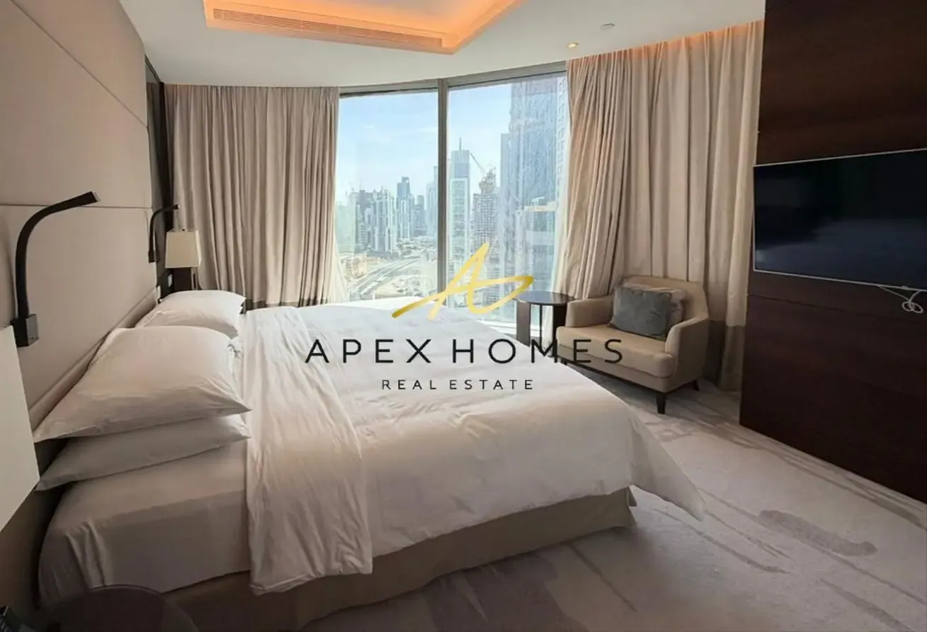 Burj View | Corner Unit | Bills & Cleaning