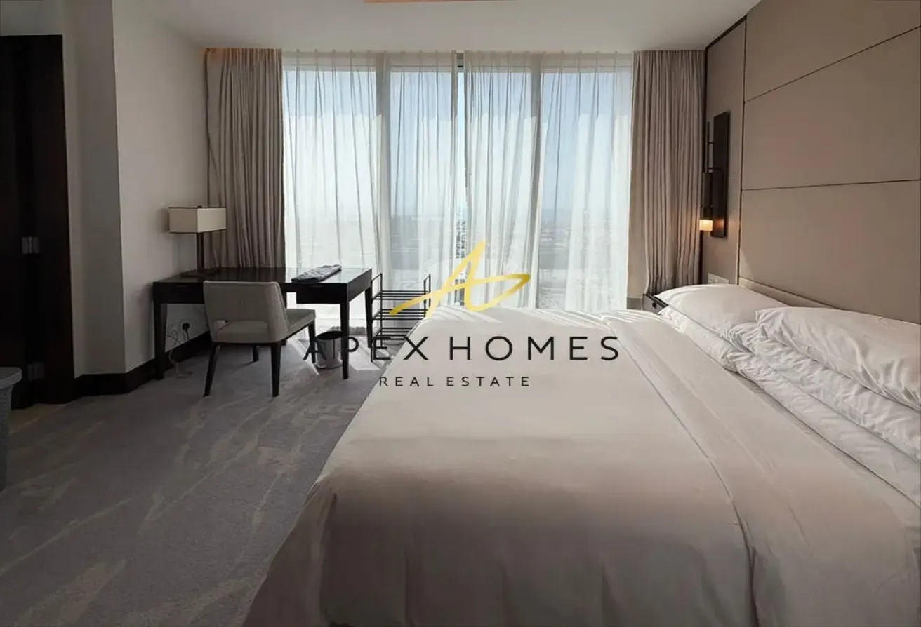 Burj View | Corner Unit | Bills & Cleaning